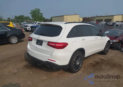 2016 Mercedes-Benz Glc 300 300 z USA, uszkodzony, nr VIN WDC0G4JB8GF084864